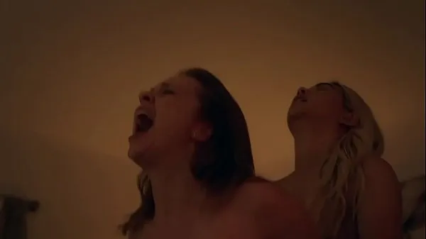 Přehrát celkem Threesome Sex Scene with Hayley Kiyoko & Tru Collins in Insecure Tube