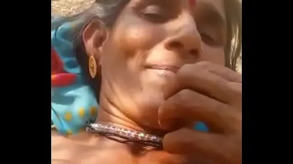 Indian village mature aunty pee nd fuck