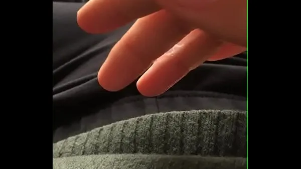 Assistir Masturbação de inverno em vídeo de arte sem detalhes sem buceta garota checa dedos molhados tubo total