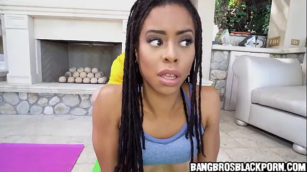 Watch Black babe sucks her yoga trainer's big cock total Tube