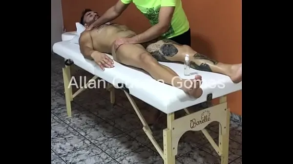 Massage session with MASSAGISTA RIO DE JANEIRO had a happy ending on MMA fighter Allan Guerra Gomes complete on x videos red - part 1